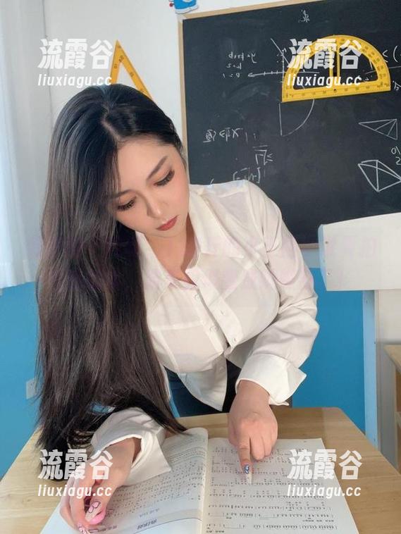 微密圈 - 哎呀,120斤的小王同学说要拍性感蝴蝶,结果貌似变成蝴蝶圈了! 微密圈 - 哎呀,120斤的小王同学说要拍性感蝴蝶,结果貌似变成蝴蝶圈了!