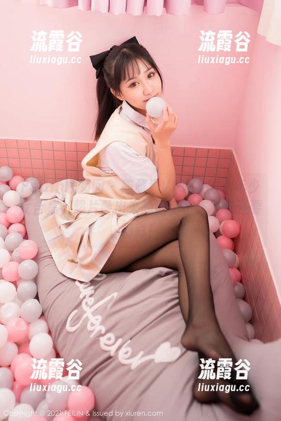 Feilin嗲囡囡 - 陈雅漫VICKY的十年少女合集，照片叠出来的回忆比作文卷还要精彩！