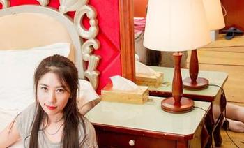 GIRLT果团网 – 连体衣在莫雅淇身上真活啦，快来看这些私拍！