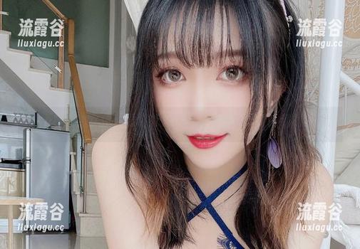 Leah梓未的女仆：福利范儿满分，每一寸都值得细细品味。