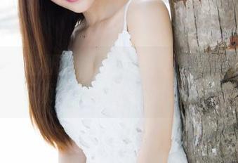 MiStar魅妍社 – 到底谁更能撩？程小烦不烦的写真对拼姐姐风！