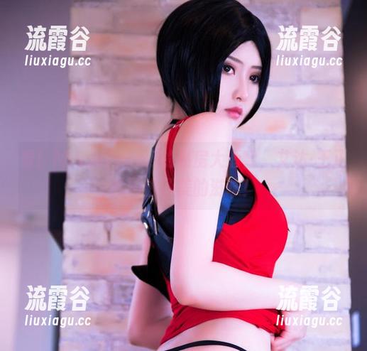 看！MissWarmJ的私房大酒窖，艾达·王正片喝出了美的滋味！