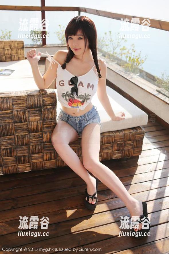 MyGirl美媛馆 - 沫晓伊baby的双人写真，两个身影摇摇欲坠