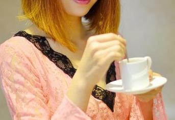 PANS写真 – sisi的牛仔裤全套原图：看了让人情不自禁，只想一路盯着～