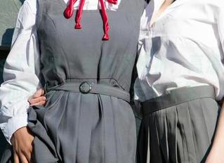 UGirls尤果网 – 学姐郭婉祈：高清图册里的学术与迷离，完全平衡！