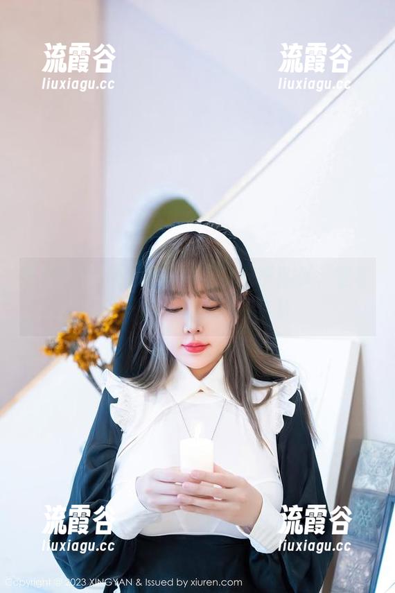 XINGYAN星颜社 - 网袜与李丽莎，全套下载只需一键，后果自负。