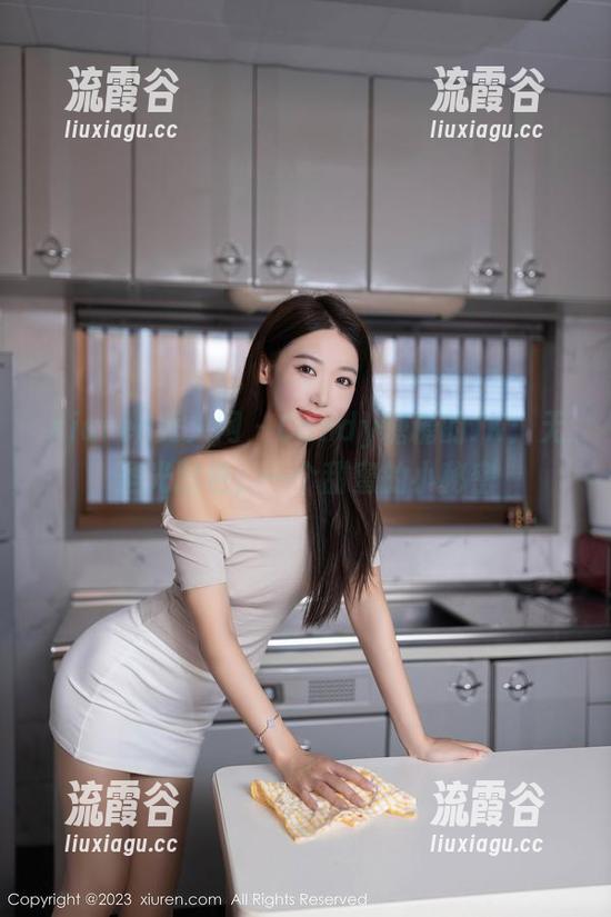 Xiuren秀人网 - Candy糖糖的JK:无圣光图包,一个甜蜜的小秘密 Xiuren秀人网 - Candy糖糖的JK:无圣光图包,一个甜蜜的小秘密