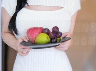 Xiuren秀人网 – Candy糖糖的吊带图集，一层又一层，还是挺耐看哦。