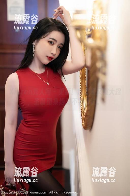 Xiuren秀人网 - 更新！余虞酱又放大招，圣诞图集绝对不容错过。