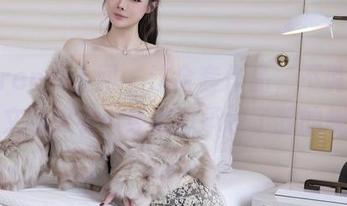 Xiuren秀人网 – 这全套作品，不说话，林文文的皮衣已经默默承包了我的视线！