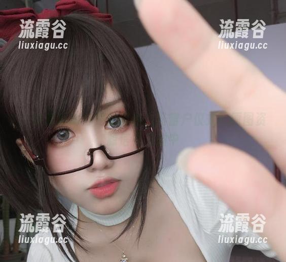 一笑芳香沁与宠物猫的古怪窗户仪式!原图资源信号发射中 一笑芳香沁与宠物猫的古怪窗户仪式!原图资源信号发射中