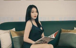 丽柜 – 文芮的写真，双生花显得灵动十足，丝柔得像是梦里寻常的低语。
