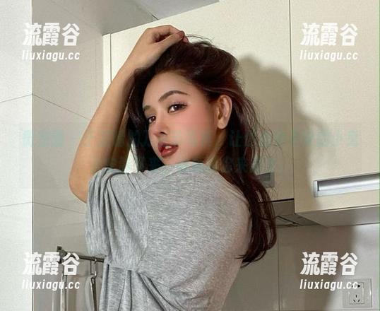 微密圈 - 于芷晴的万圣节写真，让你心中不安的小鬼子安静下来，资源等你来解茧。