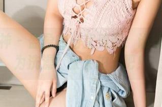克拉女神 – 盈盈的浴室美图：谁说洗澡只为洗澡？太会拍了吧！