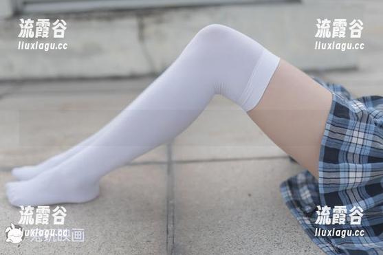 红旗袍扑面而来，兔玩映画这次要颠覆你的审美！