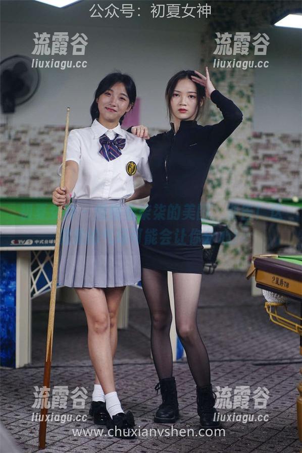 初夏女神 - 慢慢看柒柒的美图，警告！这温柔的气场可能会让你分心！