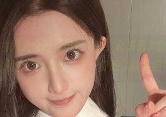 微密圈 – 古阿扎白丝又出新动作！合集最大的问题是，它们能不能贡献一些‘养眼’的灵感？