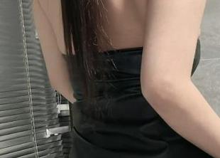 微密圈 – 圣诞节查资料必备，奶雯的免费图包在招手