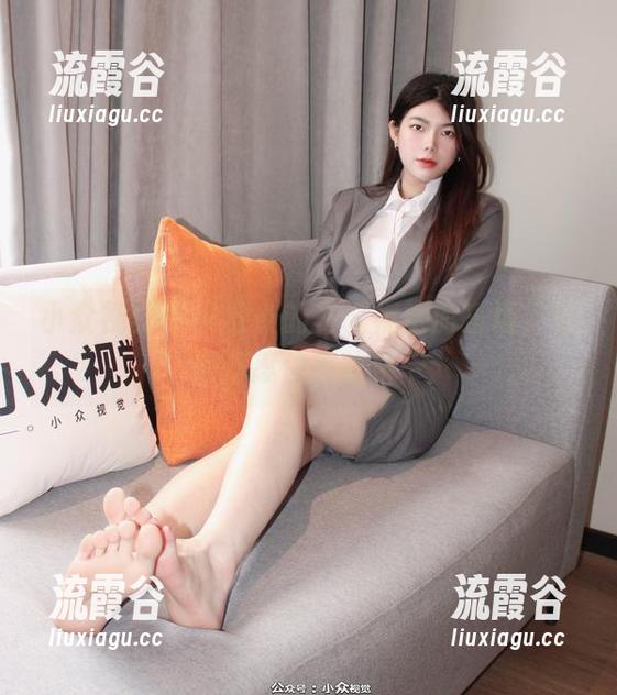 小众视觉 - 小薯条的圣诞视觉游乐场，忽然没忍住想吃饼干