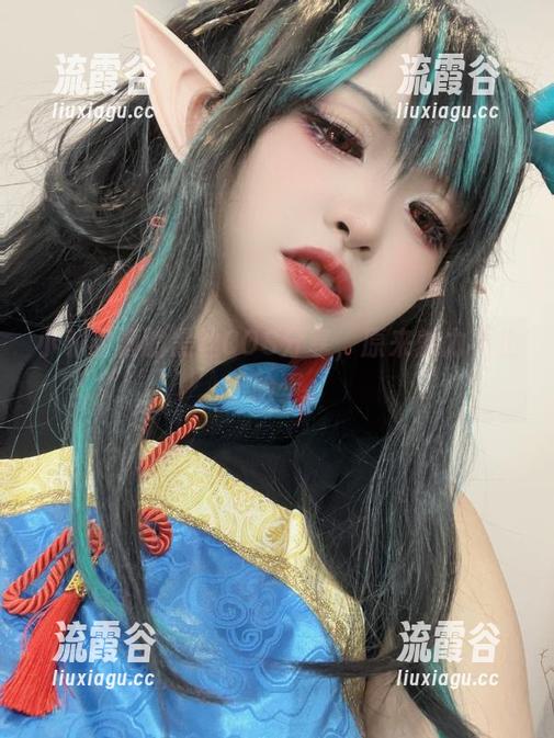 小和甜酒的黑丝COS分享,原来魅力不止于脸蛋。 小和甜酒的黑丝COS分享,原来魅力不止于脸蛋。
