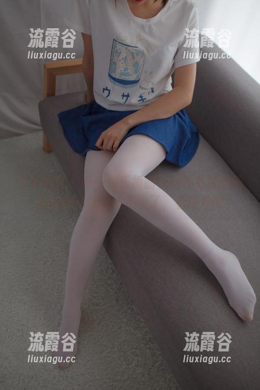 少女秩序 - 每一次乐栀的礼服都有新韵味,我的目光都快追不上了,看图包吧! 少女秩序 - 每一次乐栀的礼服都有新韵味,我的目光都快追不上了,看图包吧!