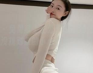 微密圈 – 免费献上左公子666油光正亮写真，没找对象的小心心别怪我没提醒