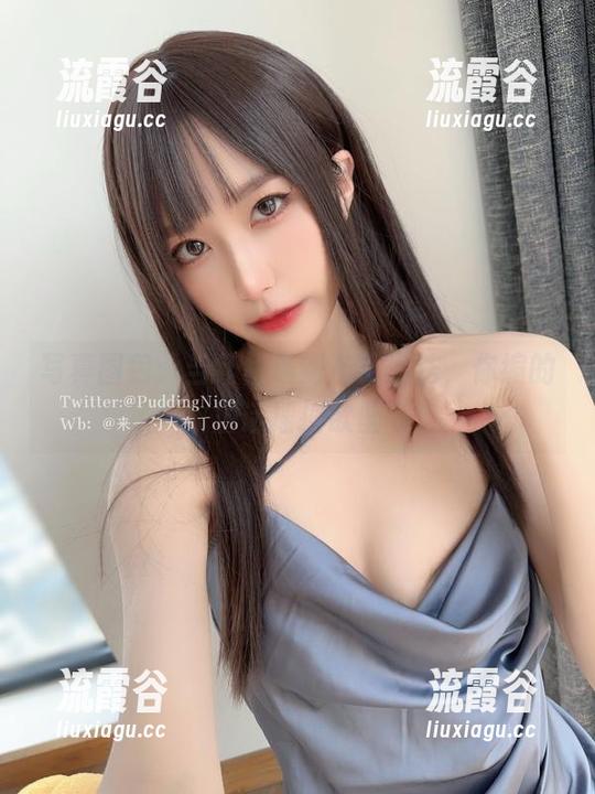 写真图包:当红裙遇到布丁大法,你编的童话摇摇欲坠 写真图包:当红裙遇到布丁大法,你编的童话摇摇欲坠