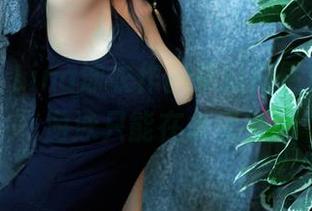 推女郎 – Lina泳衣作品集闪亮更新，谁说游泳只能在水里？