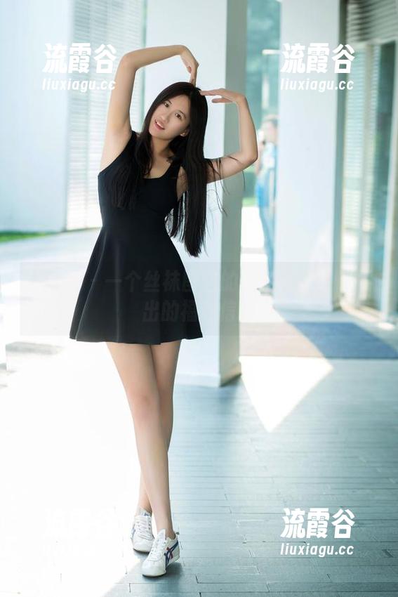 推女郎 - 一个丝袜图包的背后:王明明发出的福利信号 推女郎 - 一个丝袜图包的背后:王明明发出的福利信号