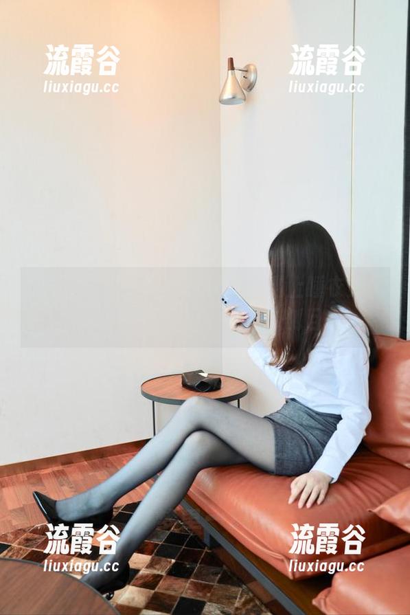 微密圈 - 当“梦里一只喵”遇上睡衣女友，图库里的每一张都让人侧目。