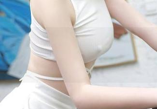 模范学院 – 美腿出击：Abby王乔恩的壁纸挑战赛，我心连心