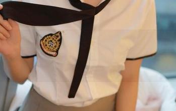 模范学院 – 在双人美图中找乐趣—唐琪儿il的分享，别说我没提醒你哦！