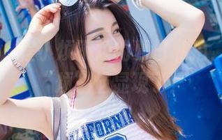 爱蜜社 – 程小烦不烦的夏日私拍，盛夏的“烦”恼显现了！