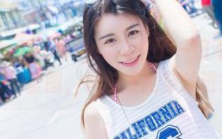 爱蜜社 – 莉莉Lily给我整了一组不可多得的旅拍套图，真希望能穿越进去！