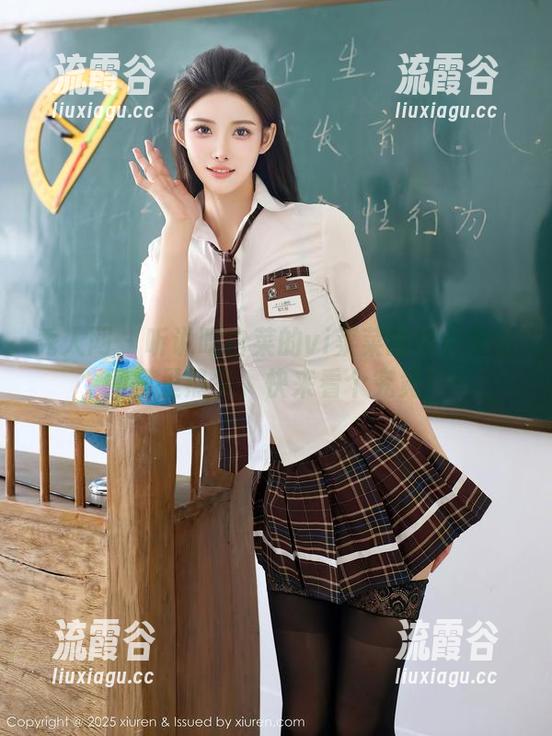 秀人网 - 听说吃白菜的vi菜菜的牛仔裤在网盘里热卖,快来看个究竟! 秀人网 - 听说吃白菜的vi菜菜的牛仔裤在网盘里热卖,快来看个究竟!