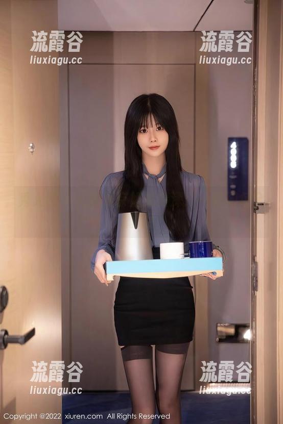 秀人网 - 大美媚京姐弟情深：一套图包全搞定！