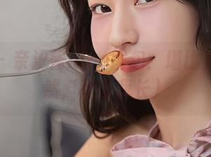 秀人网 – 奈汐酱nice图包：堪比男模（当然，腿比我长）