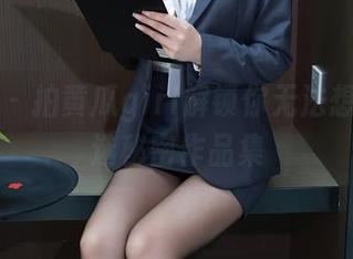 秀人网 – 拍黄瓜girl解锁你无法想象的精选秘密作品集