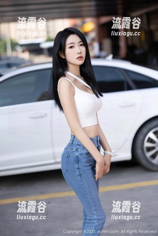 秀人网 - 谁能想到，林子欣reya的最新女友套图竟如此“撩人”？