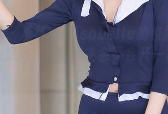 秀人网 – 看陈巧蓓isabella的校服美图，真心想问，这位博主会不会开一家怀旧店？