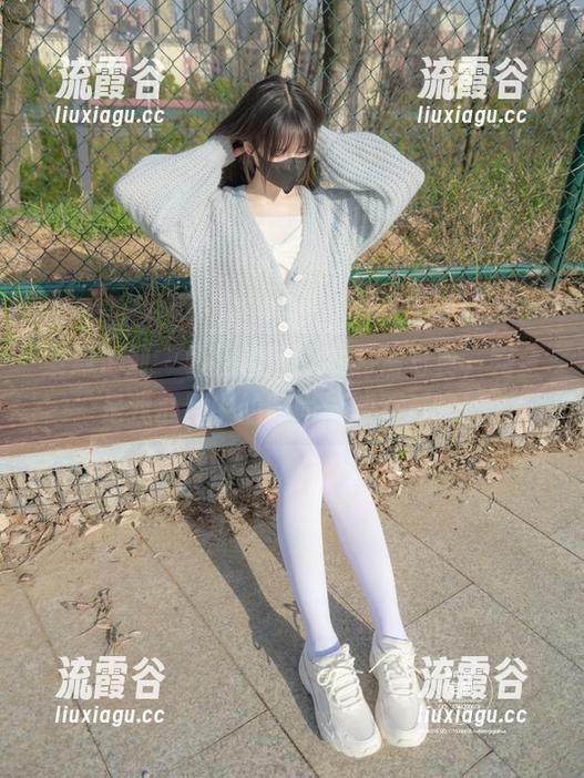 紧急企划 - 樱樱樱可泳衣高清写真，完全是我心目中的时尚泳池派对吧！