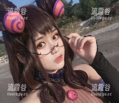 芊川一笑MNK黑丝精选——不要问我停住在那一刻的理由！