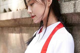 蜜桃社 – 梦乃Mandy少女的有趣姿态，让图片后的意味，时时让人想下载又停顿