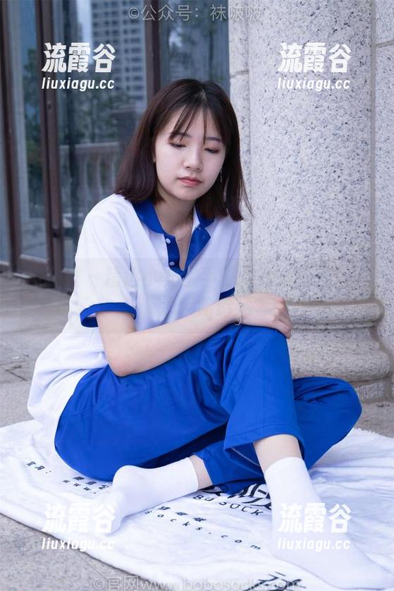 袜啵啵 - 精选小安水手服：看得我差点下海，哈哈