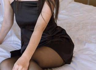 袜啵啵 – 超长花絮版：小沫与玩偶小熊的图集，别问剧情，看累了给你吃个瓜！