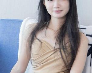 袜啵啵 – 打开瑶瑶的最新图册，你以为白裙能敌住一切，其实……