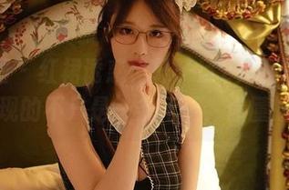 微密圈 – 红裙诱惑，轩子巨2兔在写真里展现的不只是一条裙子，你懂的。