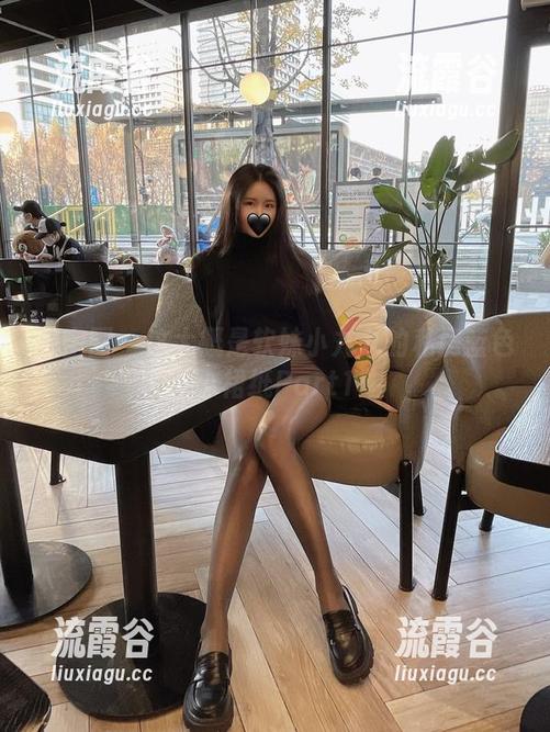 微密圈 - 这大概是软妹小九九的私房蓝色小裙纸Part1