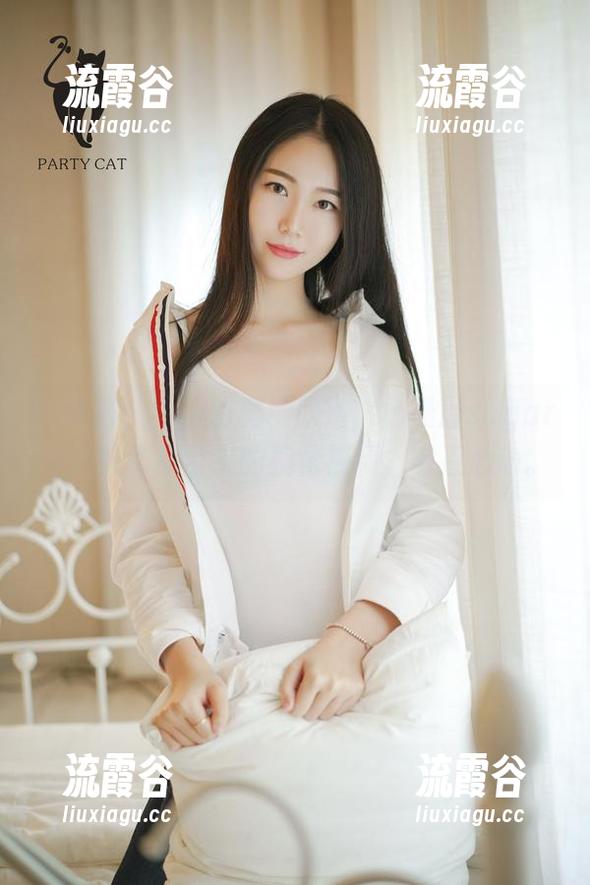 轰趴猫 - 小心翼翼地欣赏，杨晨晨sugar的妹妹作品带来的视觉福利，有点心动。
