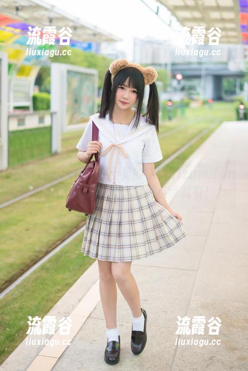 在线瞎逛：科技感十足的铭铭kizamifantia8月合集资源，戳戳点点就有！